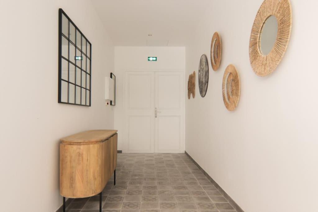 Angleterre 6 - Grand Avec Etage, Coeur De Apartment *